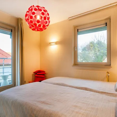 Apartment Amena 0101 - 2 Bedrooms 6p - Sunny Located And 5 Steps From The Sea - With Garage *