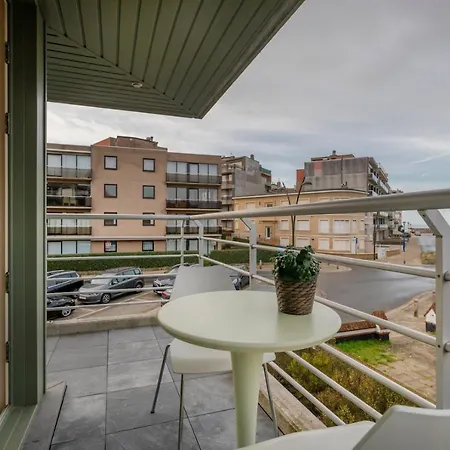 Apartment Amena 0101 - 2 Bedrooms 6p - Sunny Located And 5 Steps From The Sea - With Garage *